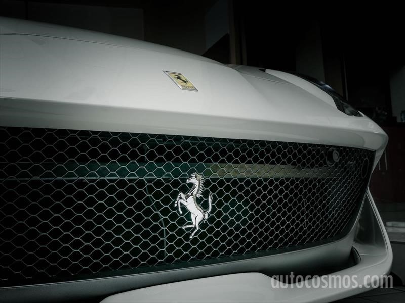 Ferrari 812 Superfast