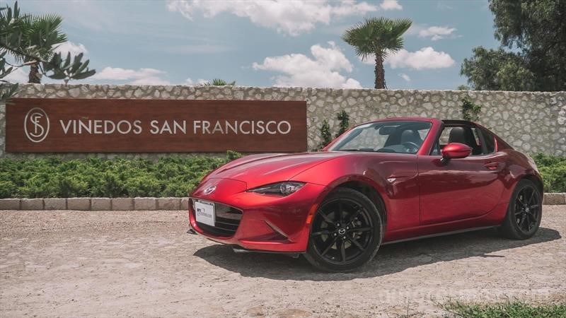 Mazda MX-5 vs Mazda MX-5 RF