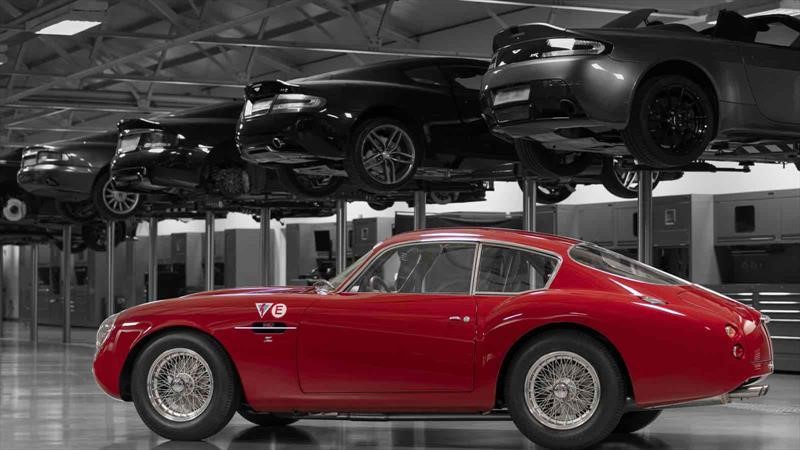 Aston Martin DB4 GT Zagato Continuation