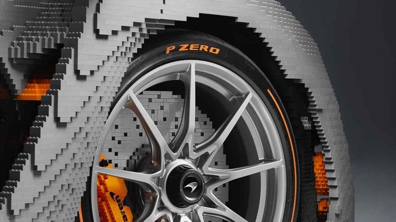 McLaren Senna de Lego