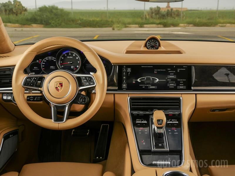 Porsche Panamera Turbo 2017