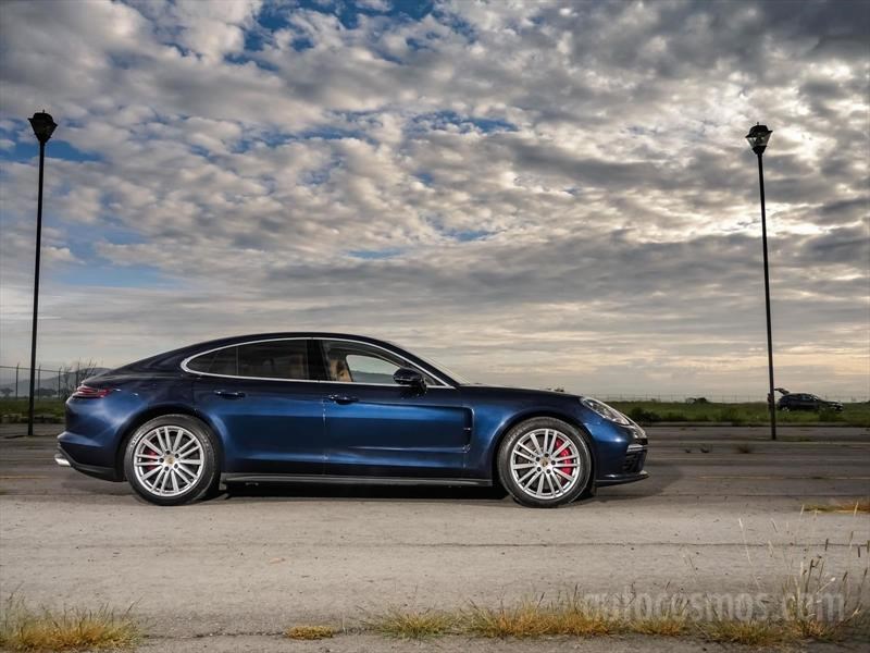 Porsche Panamera Turbo 2017