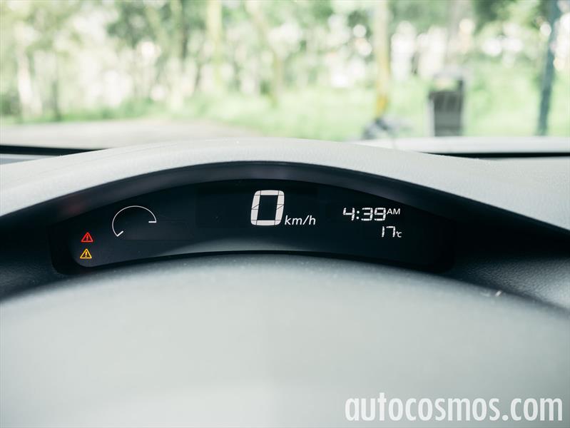 Nissan LEAF 2015