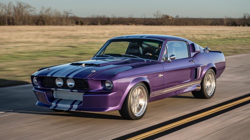 Blurple Shelby GT500CR por Classic Recreations