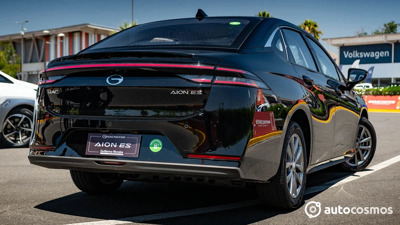 GAC Aion ES en Chile