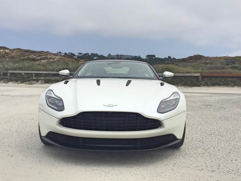 Aston Martin DB11 - Prueba de manejo