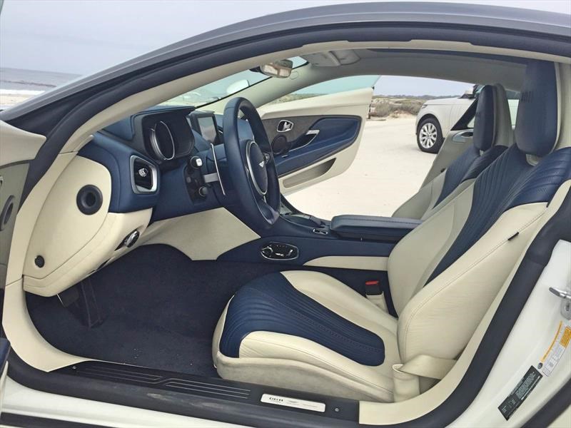 Aston Martin DB11 - Prueba de manejo