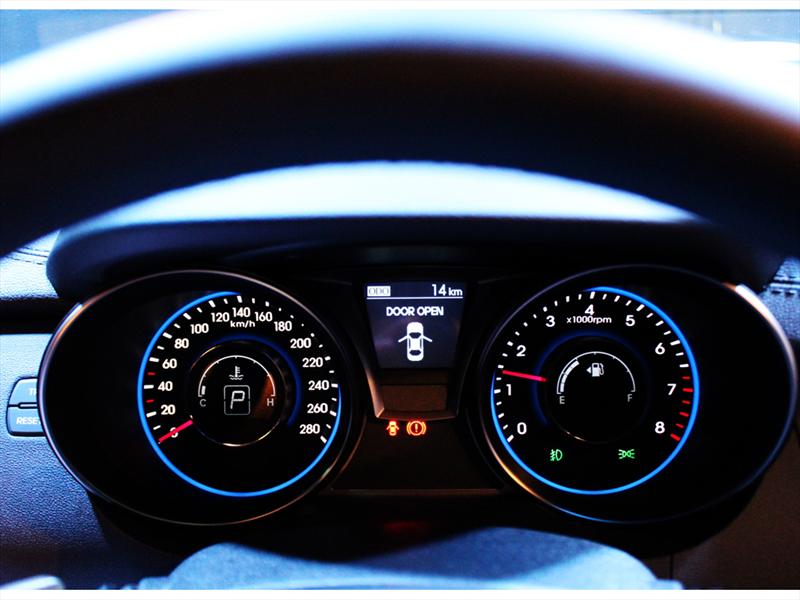 Hyundai Genesis Coupé 2012