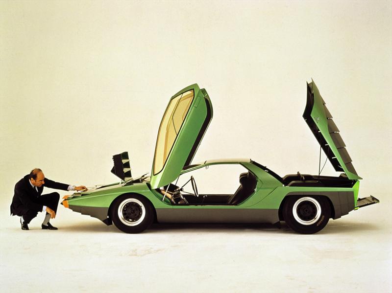 Bertone Nuccio se presenta en Ginebra 2012
