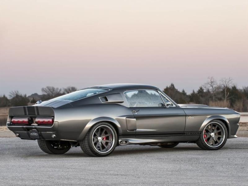 Shelby Mustang GT500CR por Classic Recreations