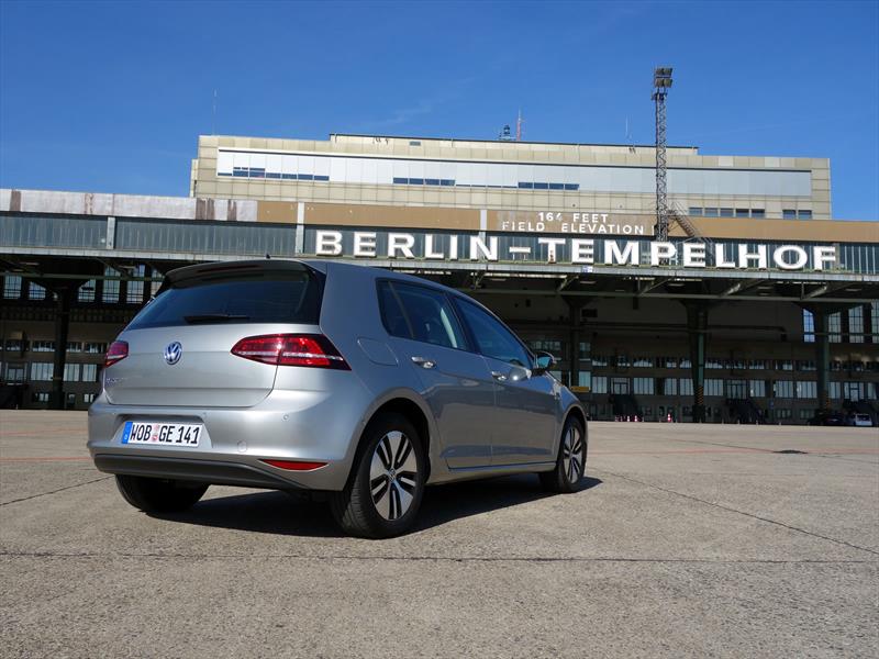 Volkswagen e-Golf, lo manejamos en Berlín