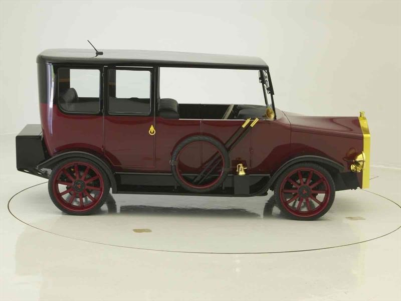 Mitsubishi Re-Model A