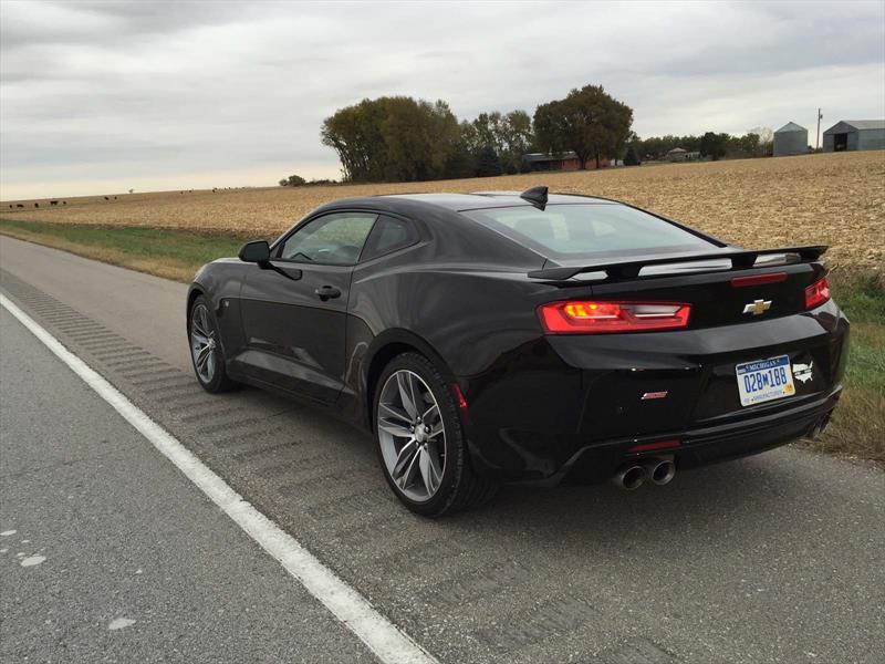 Chevrolet Camaro 2016 primer contacto en EUA