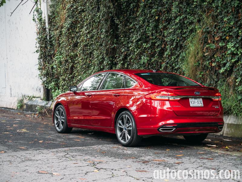 Ford Fusion 2017