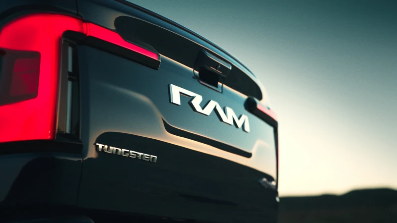 RAM 1500 REV 2024