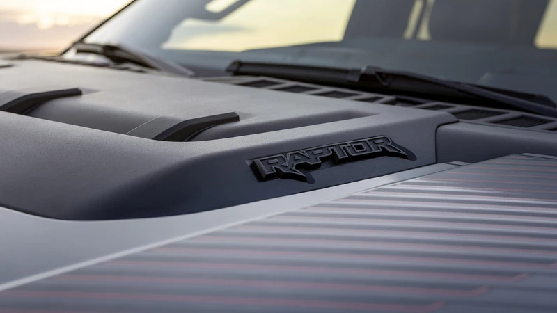 Ford F-150 Raptor 2024