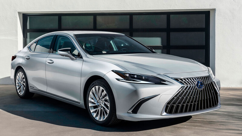 Lexus ES 2022