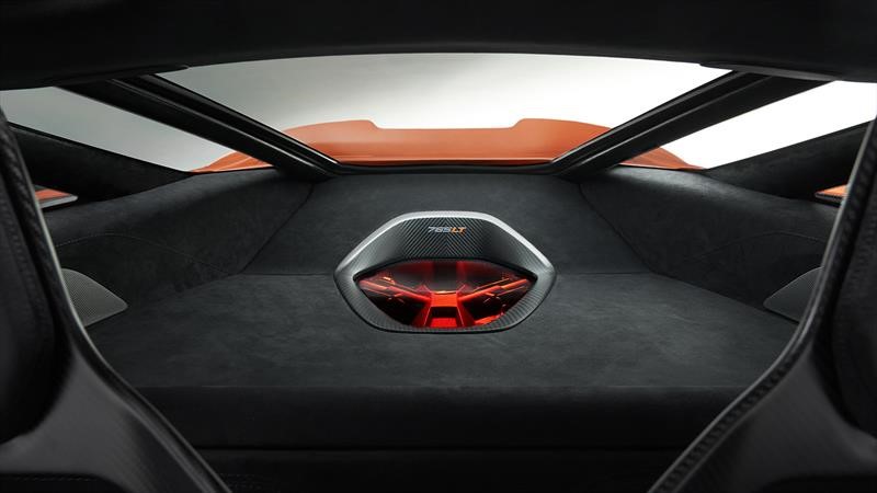 McLaren 765 LT 2021
