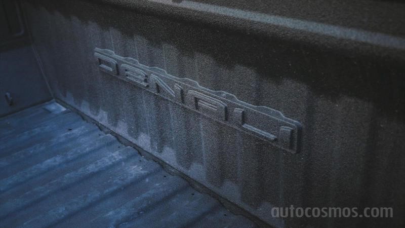 GMC Sierra Denali 2019