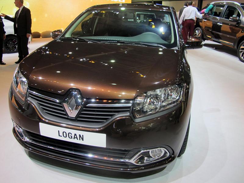 Nuevo Renault Logan en el Salón de BA 2013