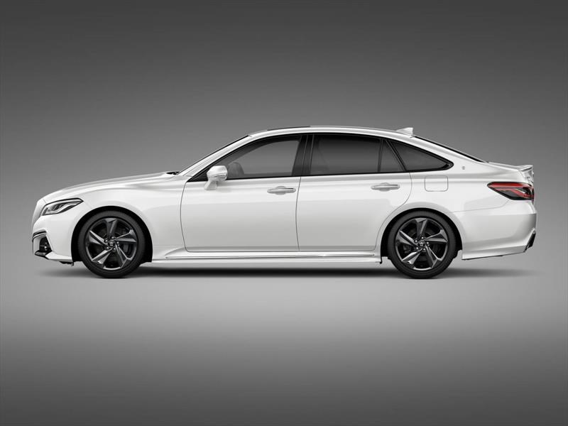 Toyota Crown Concept