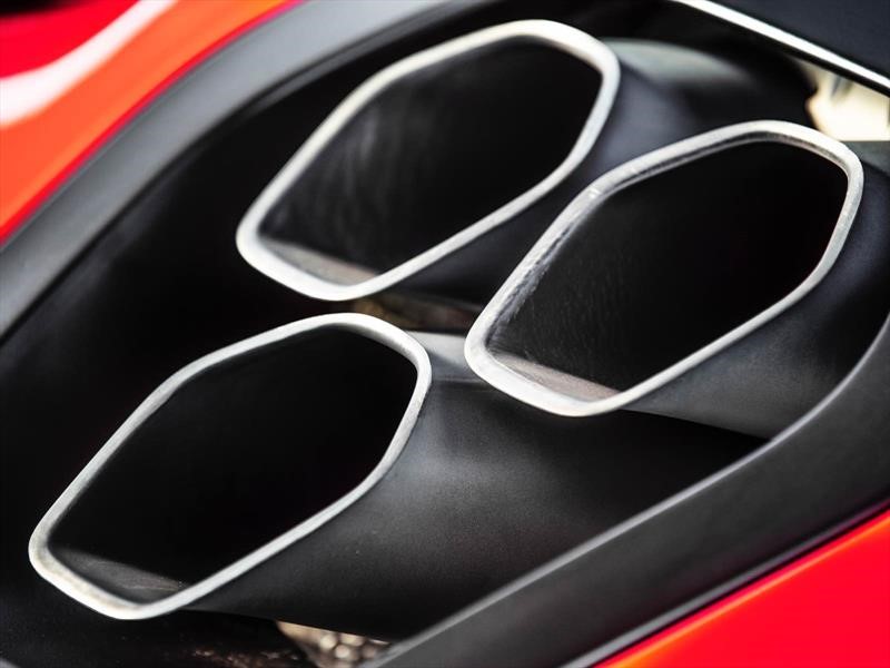 McLaren Senna 2019