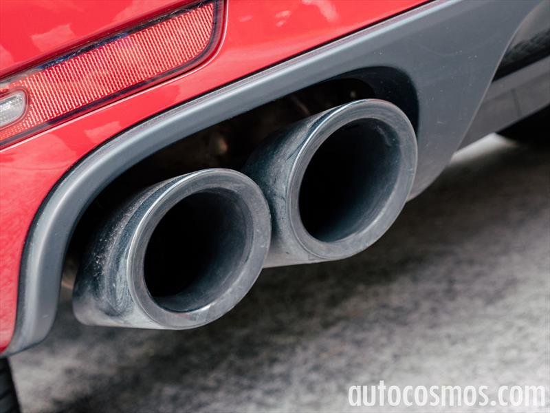 Porsche Macan GTS 2016