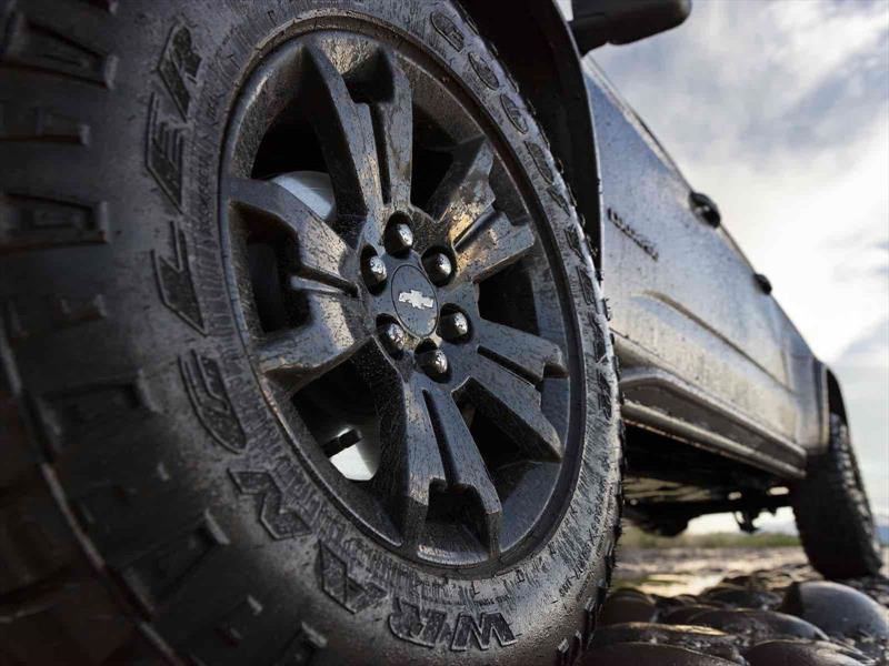 Chevrolet Colorado ZR2 Dusk y ZR2 Midnight