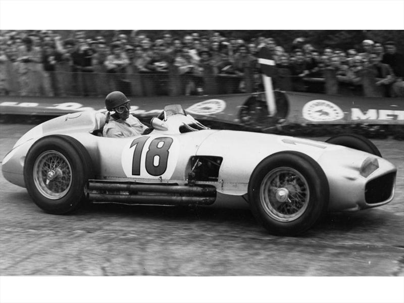 Subastan Mercedes F1 en 29.6 Millones de Dólares