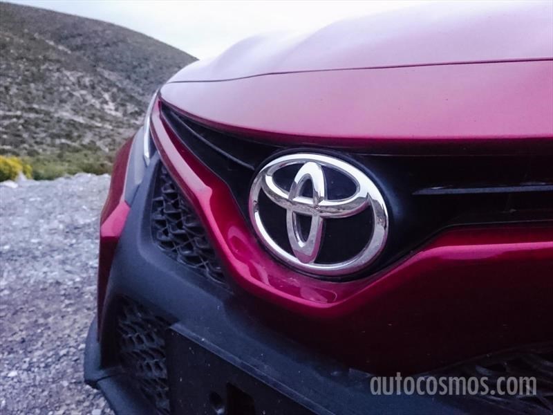 Toyota Camry 2018