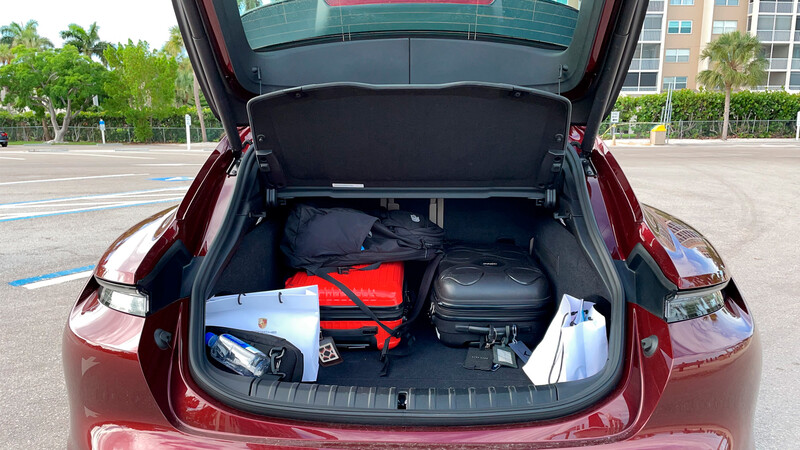 Porsche Taycan Cross Turismo 2022 primer contacto