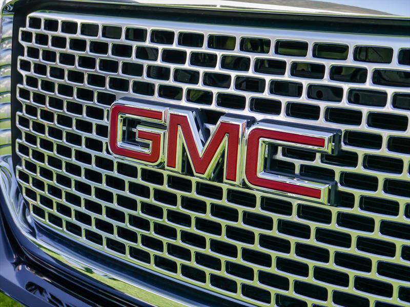 GMC Yukon 2015