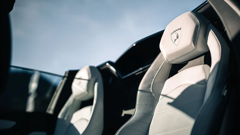 Lamborghini Aventador Ultimae Roadster