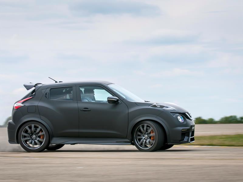 Nissan Juke-R 2.0