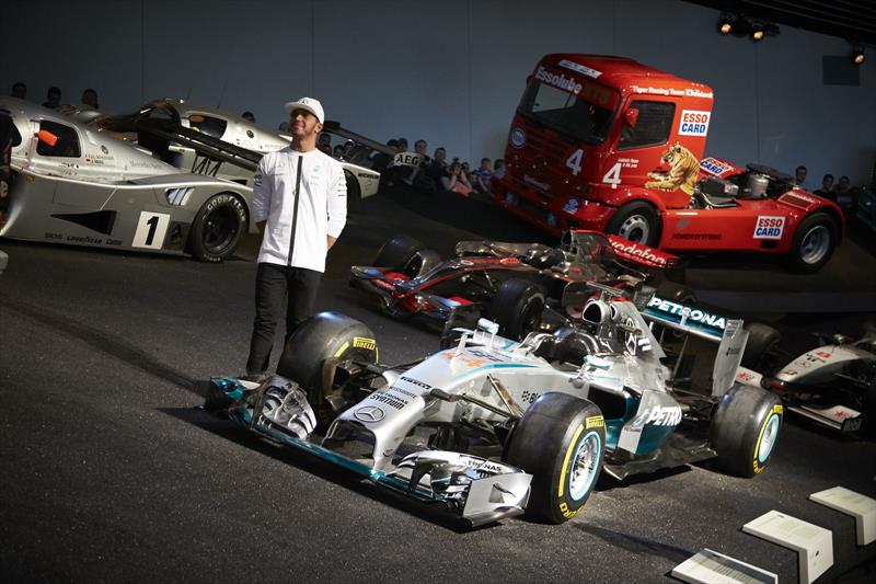 10 Aniversario Museo Mercedes-Benz