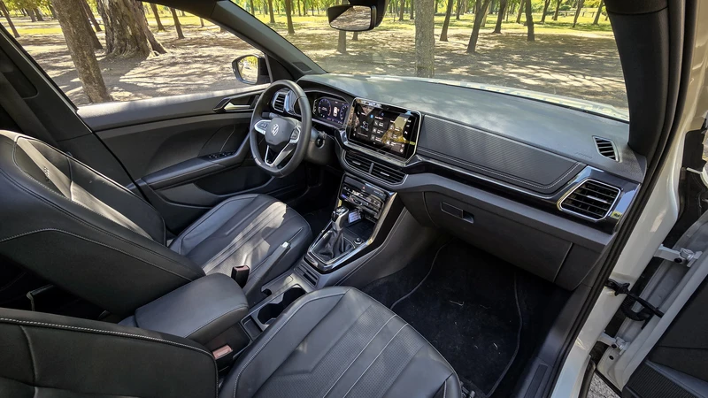 Test VW T-Cross 200 TSI 2025