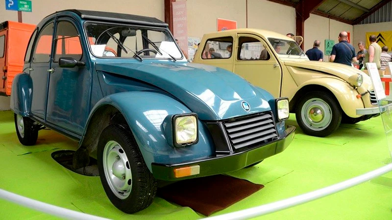 Autos Clásicos de Argentina: Citroën 2CV y 3CV