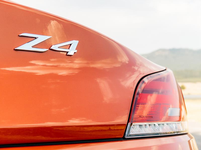 BMW Z4 sDrive 35iS Design Pure Traction