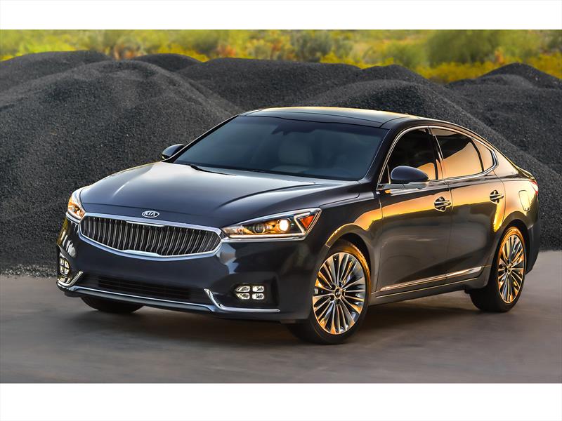 Kia Cadenza 2017