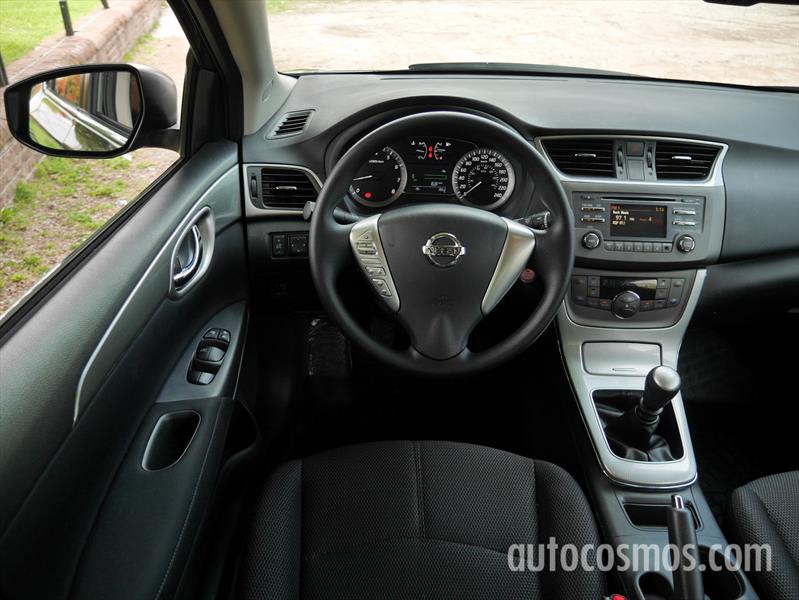 Nissan Sentra a prueba