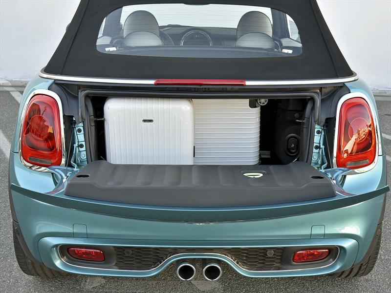 MINI Convertible 2017