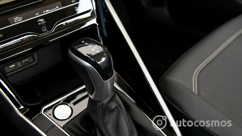 Volkswagen Virtus Highline 2023, a prueba