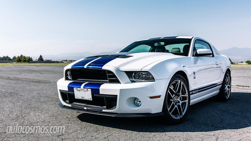 Ford Mustang Shelby GT500 2013 y Ford GT