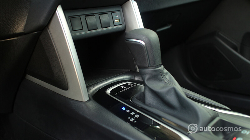 Toyota Corolla Cross 2022, prueba