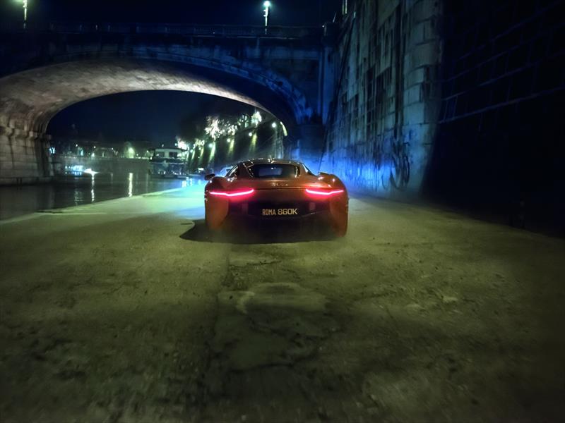 Los autos de Jaguar Land Rover en SPECTRE