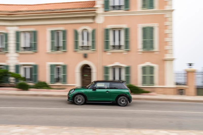 Mini Cooper S Look John Cooper Works