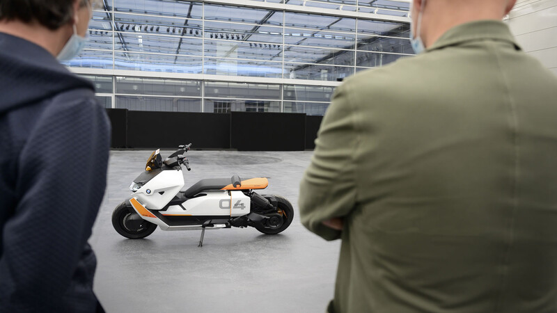 BMW Motorrad Definition CE 04