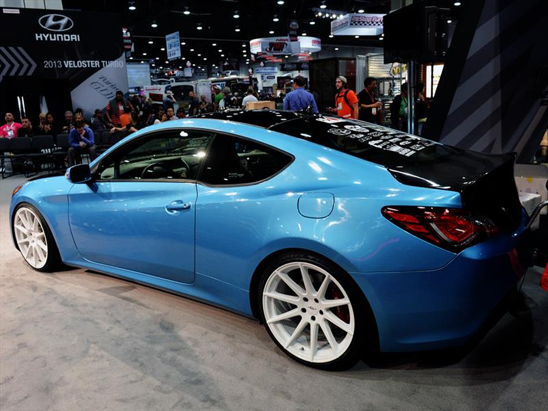 Top 10: Hyundai Genesis por Bisimoto