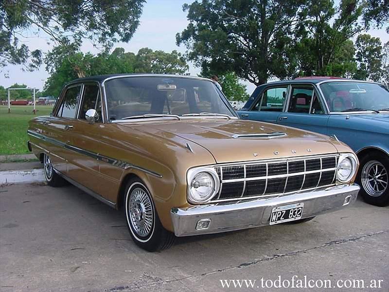 Extra 2: Ford Falcon