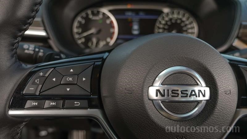 Nissan Altima 2019